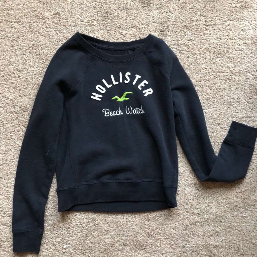 Hollister pullover